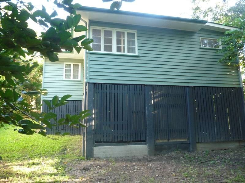 31 Oxley Tce, Corinda QLD 4075