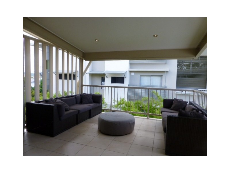 8/76 Durham Street, St Lucia QLD 4067