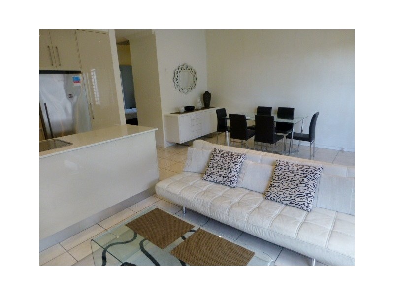 8/76 Durham Street, St Lucia QLD 4067