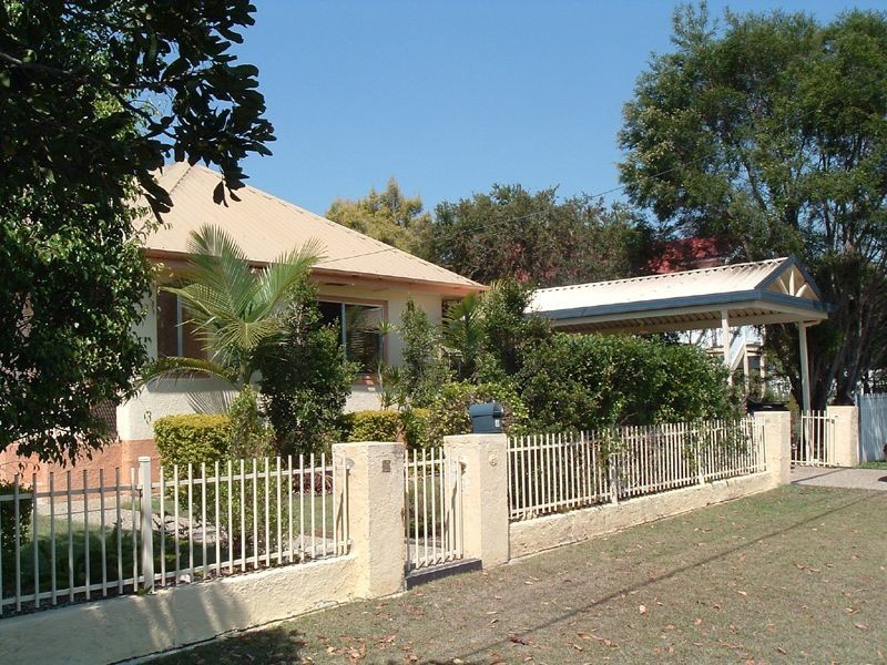 57 Central Ave, Sherwood QLD 4075