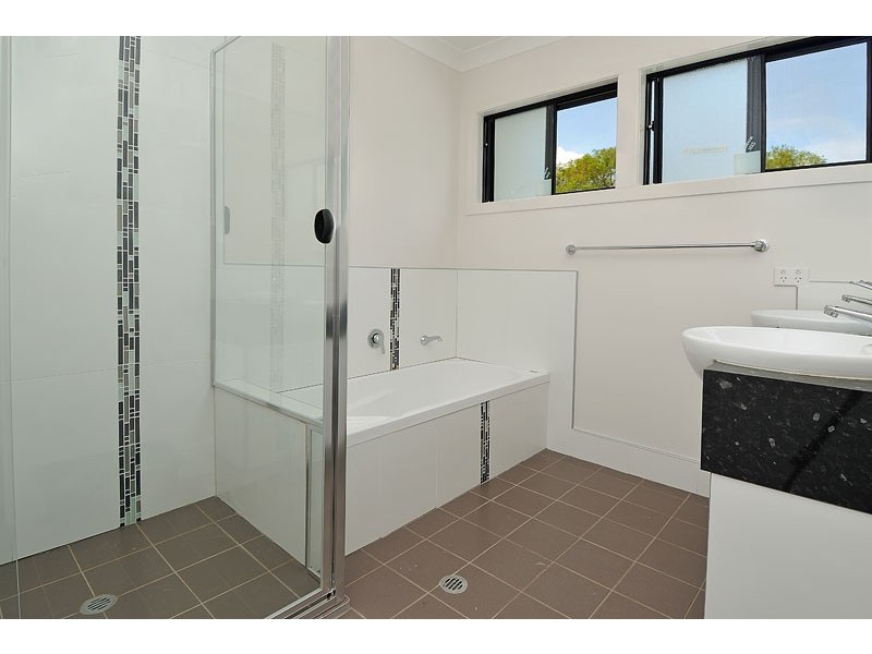 123 Leybourne Street, Chelmer QLD 4068