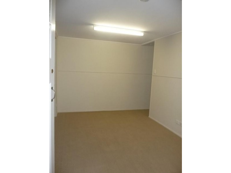 1/24 Hall Street, Sherwood QLD 4075