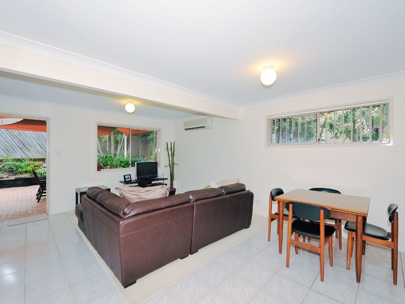 4/547 Oxley Road, Sherwood QLD 4075