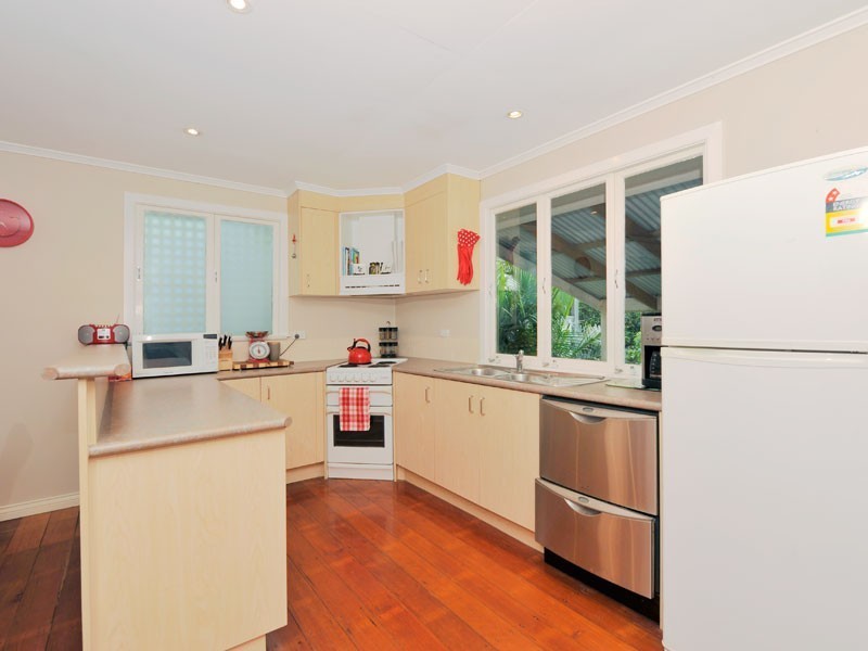 357 Oxley Road, Sherwood QLD 4075