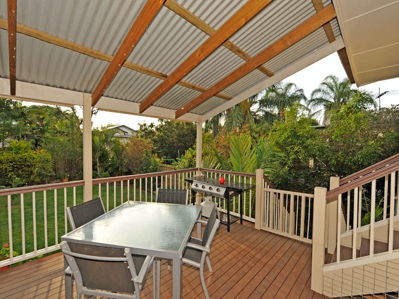 357 Oxley Road, Sherwood QLD 4075