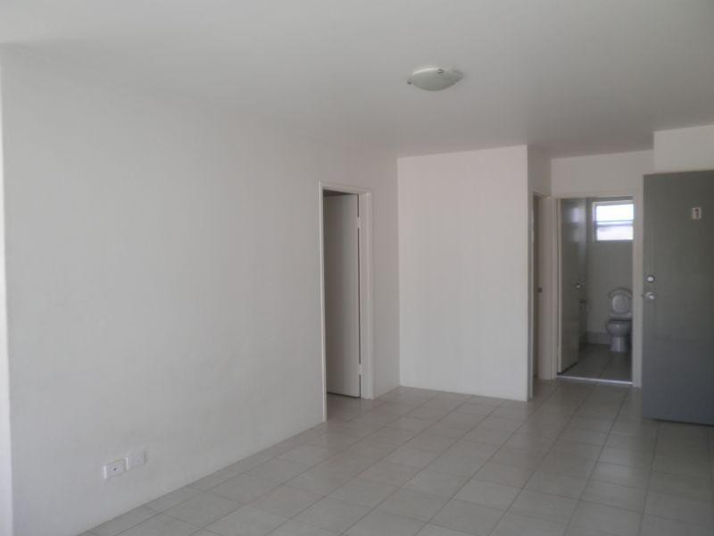 1/79 Goodwin Tce, Moorooka QLD 4105
