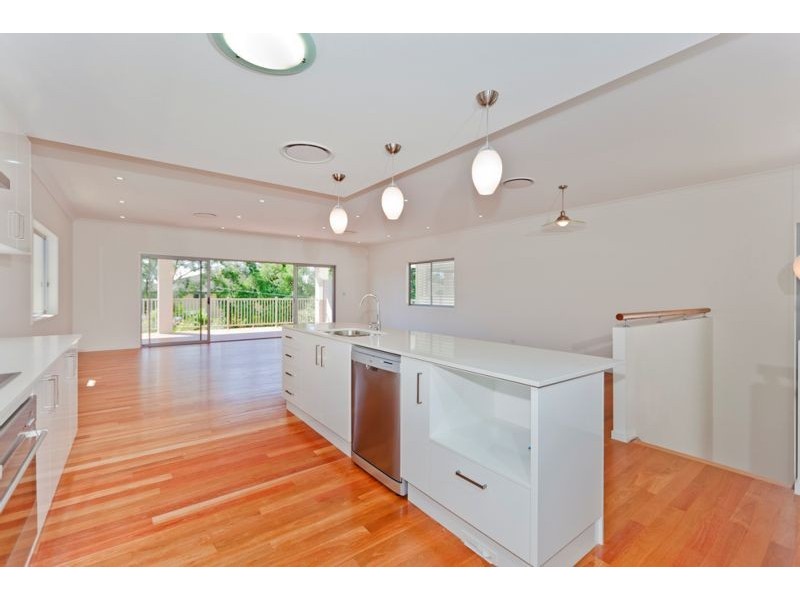 381 Verney Road East, Graceville QLD 4075