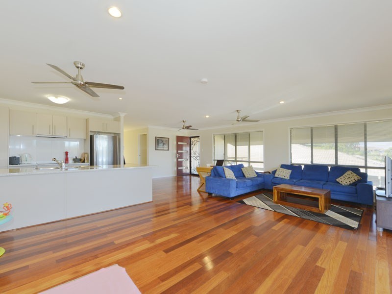 15 Clydesdale Place, Sumner QLD 4074