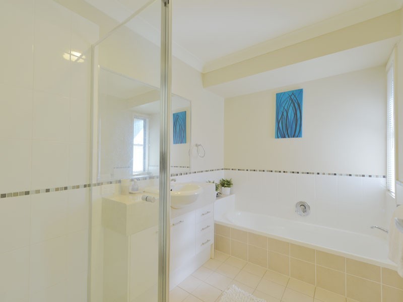 15 Clydesdale Place, Sumner QLD 4074