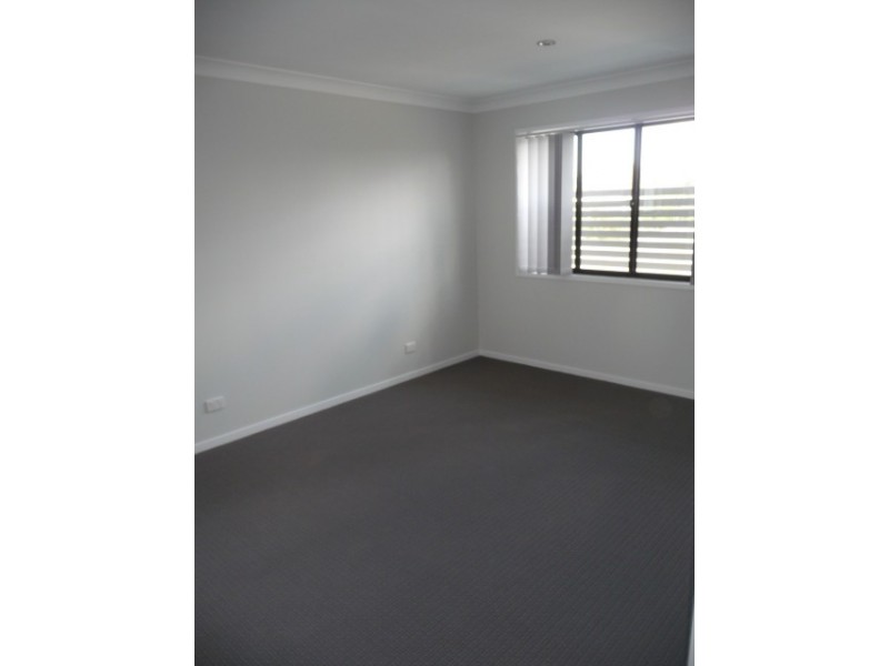 2/9 Dawn Street, Rocklea QLD 4106