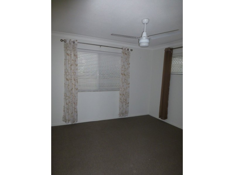 1/10 Dunlop Tce, Corinda QLD 4075