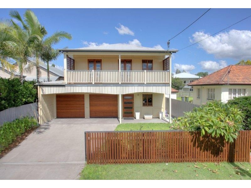 207 Verney Road East, Graceville QLD 4075