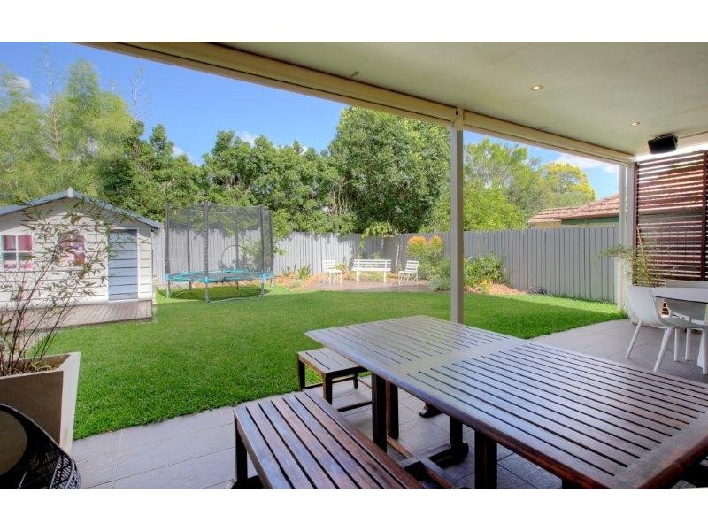 207 Verney Road East, Graceville QLD 4075