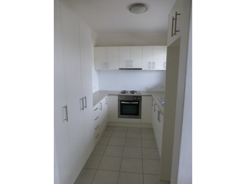 4/79 Goodwin Terrace, Moorooka QLD 4105