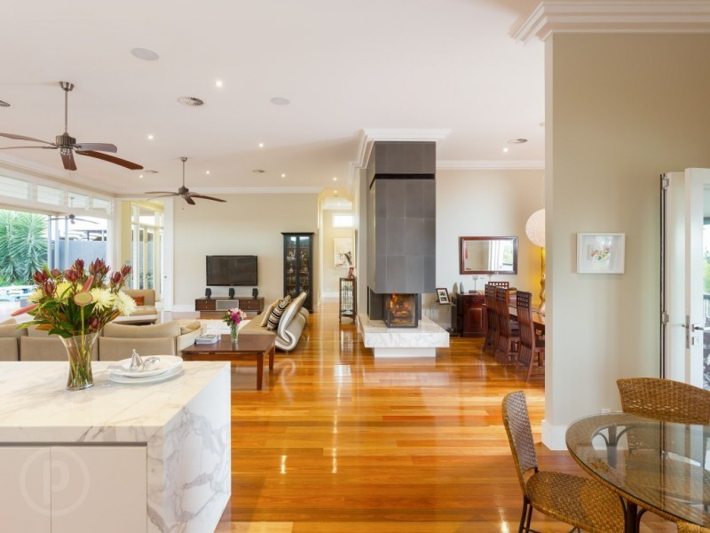 42 Hilda Street, Corinda QLD 4075