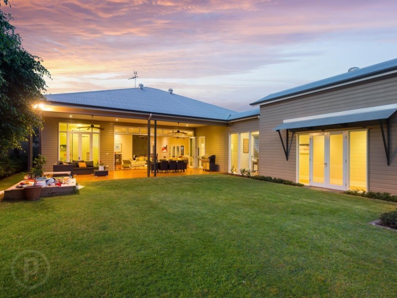 42 Hilda Street, Corinda QLD 4075