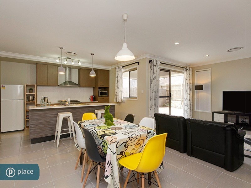 3 Giancarlo Cres, Doolandella QLD 4077