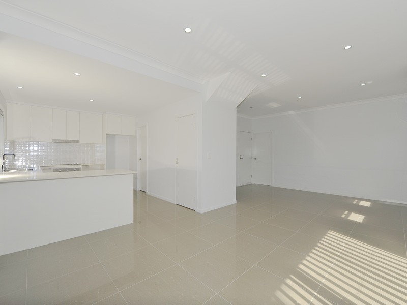 2/89 Jerrold Street, Sherwood QLD 4075