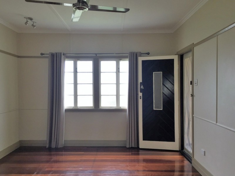 2 Hodge Street, Corinda QLD 4075