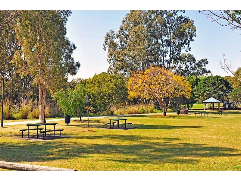 39 Ferry Street, Sherwood QLD 4075