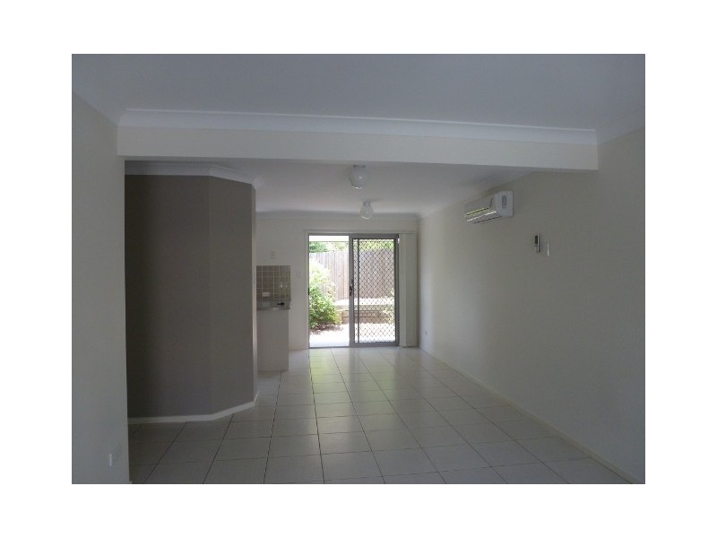 40/108 Jutland Street, Oxley QLD 4075