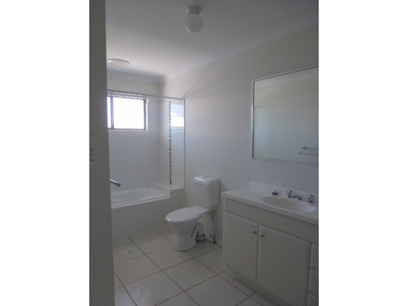 40/108 Jutland Street, Oxley QLD 4075