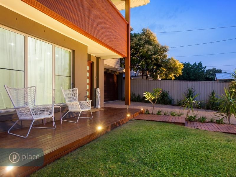 8 Cormack Street, Sherwood QLD 4075