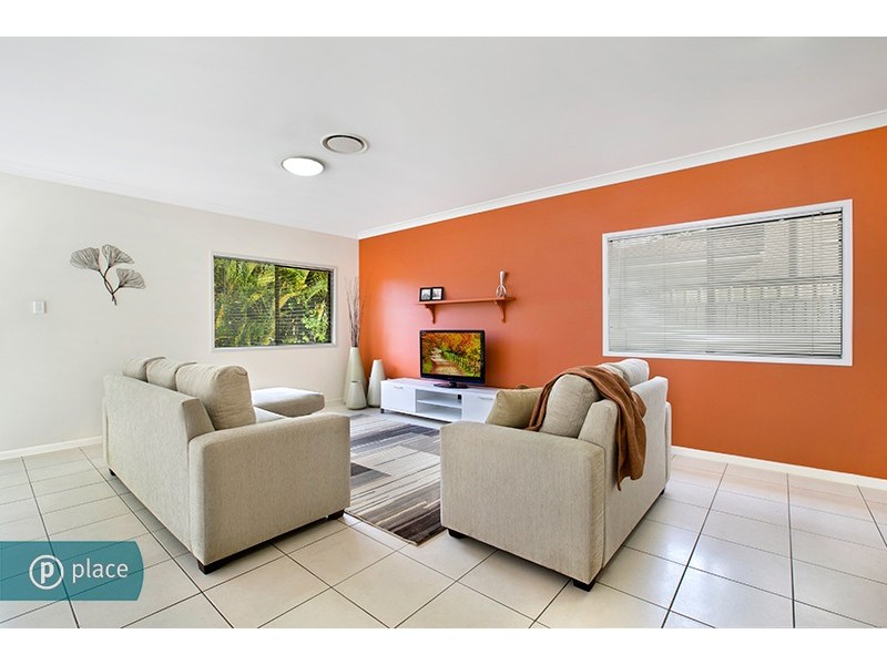 67 Thomas Street, Sherwood QLD 4075