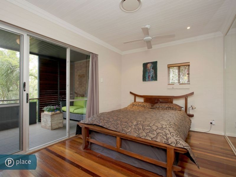 47 Venerable Street, Seventeen Mile Rocks QLD 4073