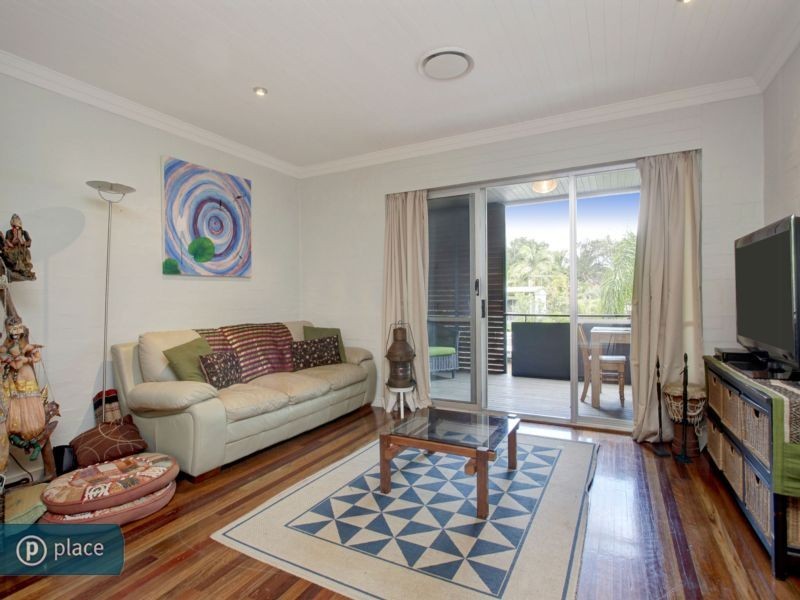 47 Venerable Street, Seventeen Mile Rocks QLD 4073