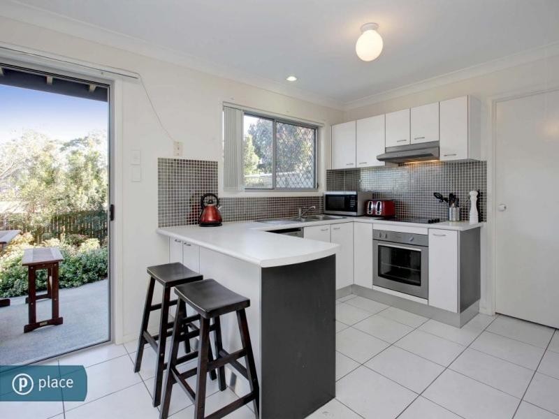 70/130 Jutland Street, Oxley QLD 4075