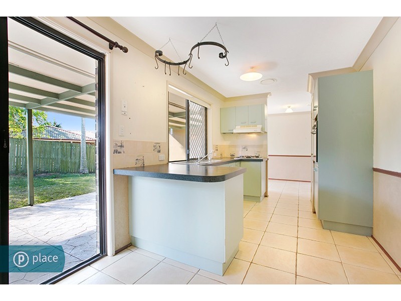 2 Burrinjuck Street, Marsden QLD 4132