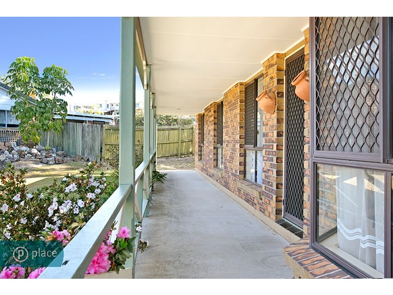 2 Burrinjuck Street, Marsden QLD 4132