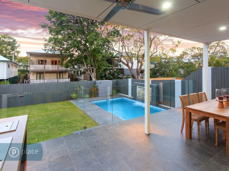 198 Oxley Road, Graceville QLD 4075