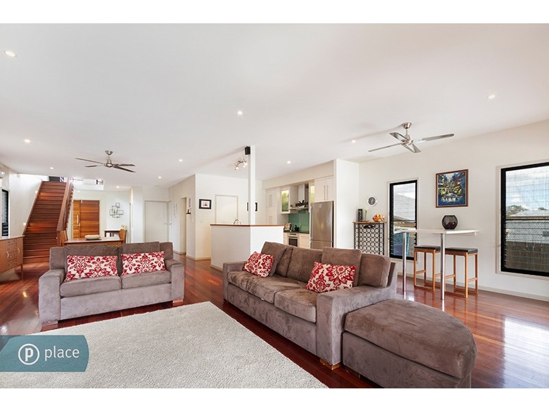 53 Camelot Street, Tennyson QLD 4105