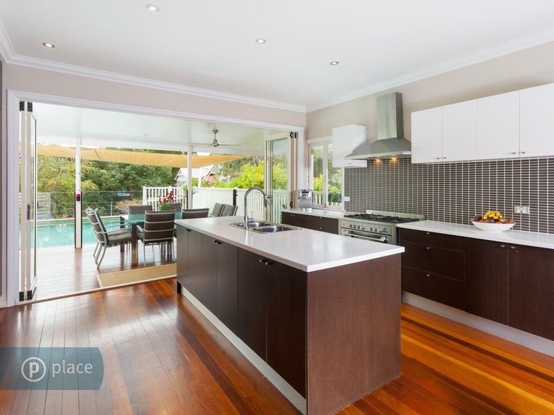 36 Victoria Avenue, Chelmer QLD 4068