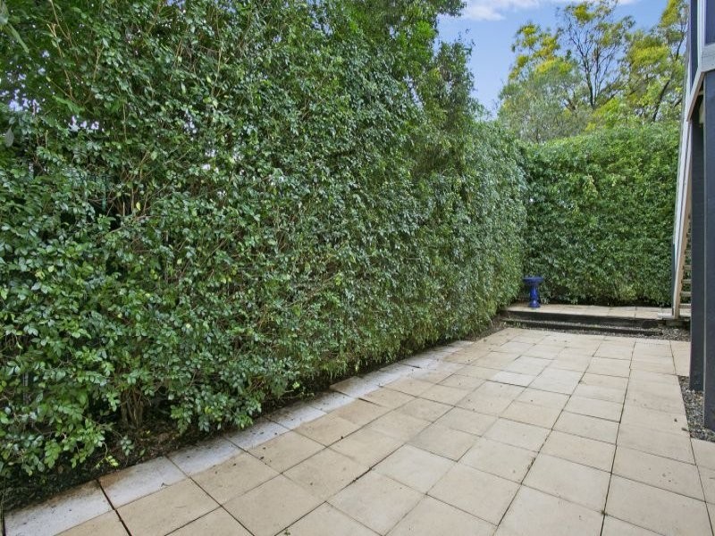 168 Graceville Ave, Graceville QLD 4075