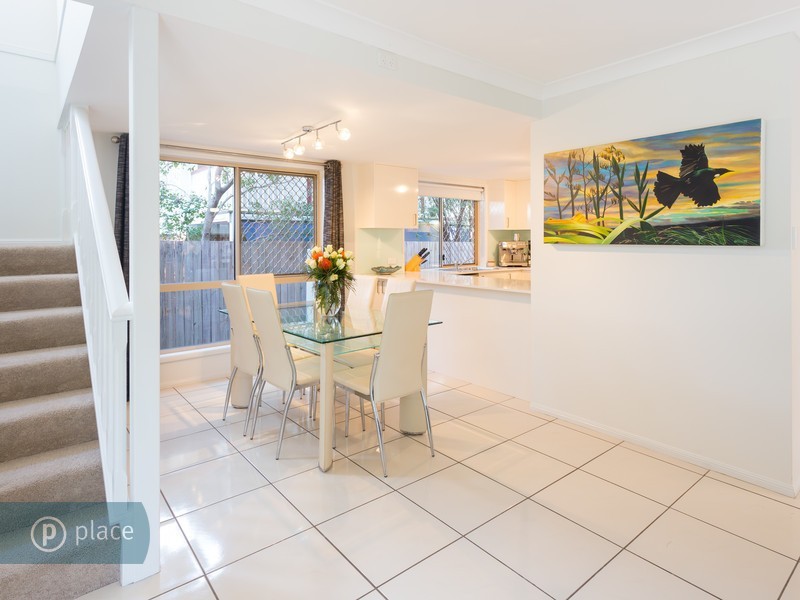 4 Wills Court, Forest Lake QLD 4078