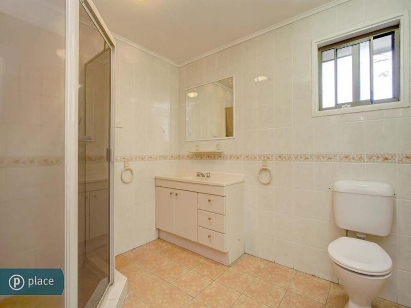 29 Rinora Street, Corinda QLD 4075