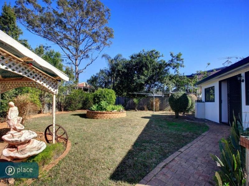 29 Rinora Street, Corinda QLD 4075