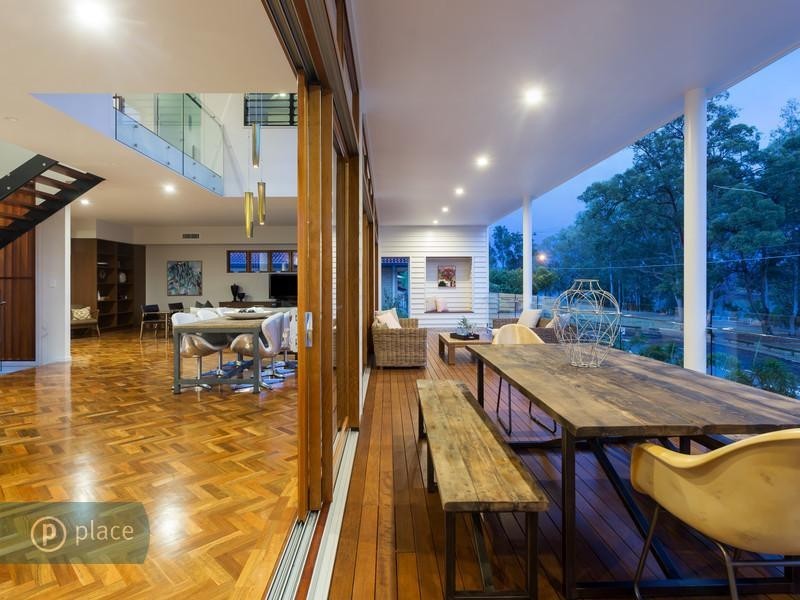 67 Nadine Street, Graceville QLD 4075