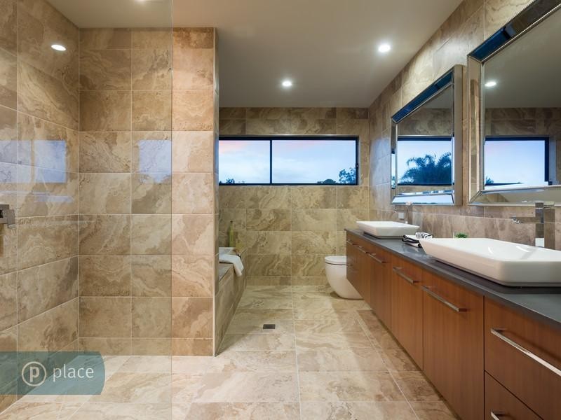 67 Nadine Street, Graceville QLD 4075