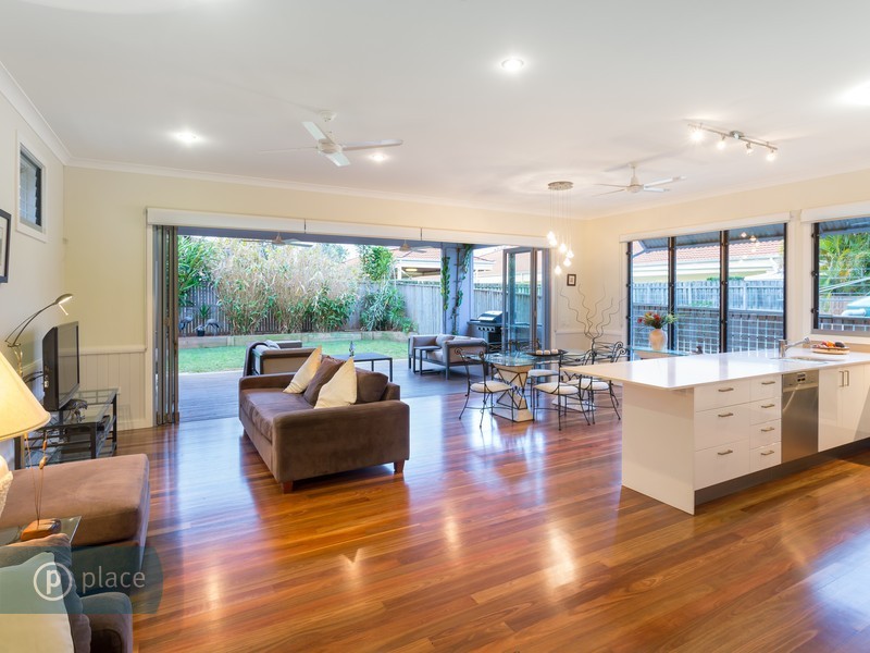 10 Hassall Street, Corinda QLD 4075