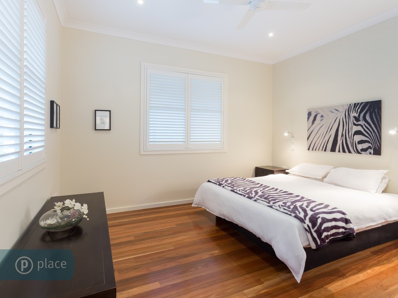 10 Hassall Street, Corinda QLD 4075