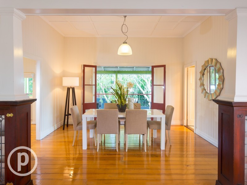 56 Maynard Street, Woolloongabba QLD 4102