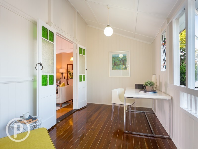 56 Maynard Street, Woolloongabba QLD 4102