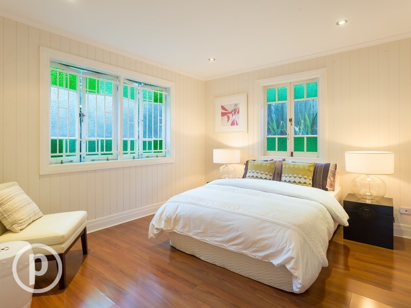 56 Maynard Street, Woolloongabba QLD 4102