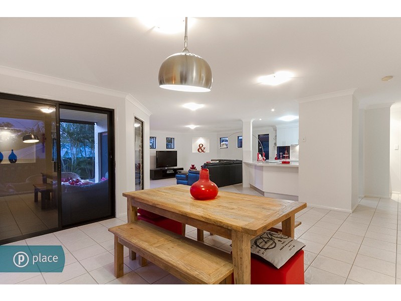 160 Edenbrooke Drive, Seventeen Mile Rocks QLD 4073