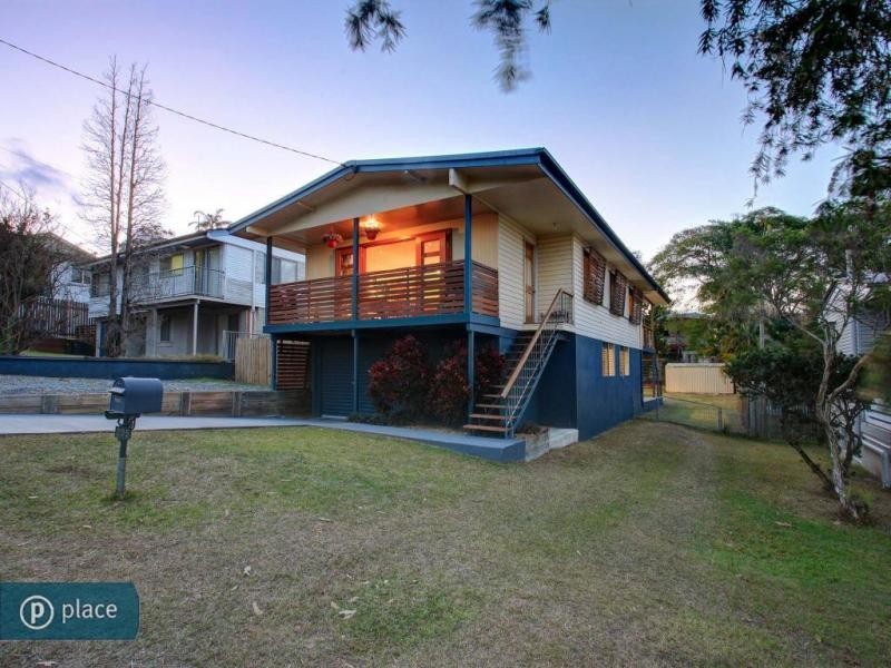 205 Englefield Road, Oxley QLD 4075