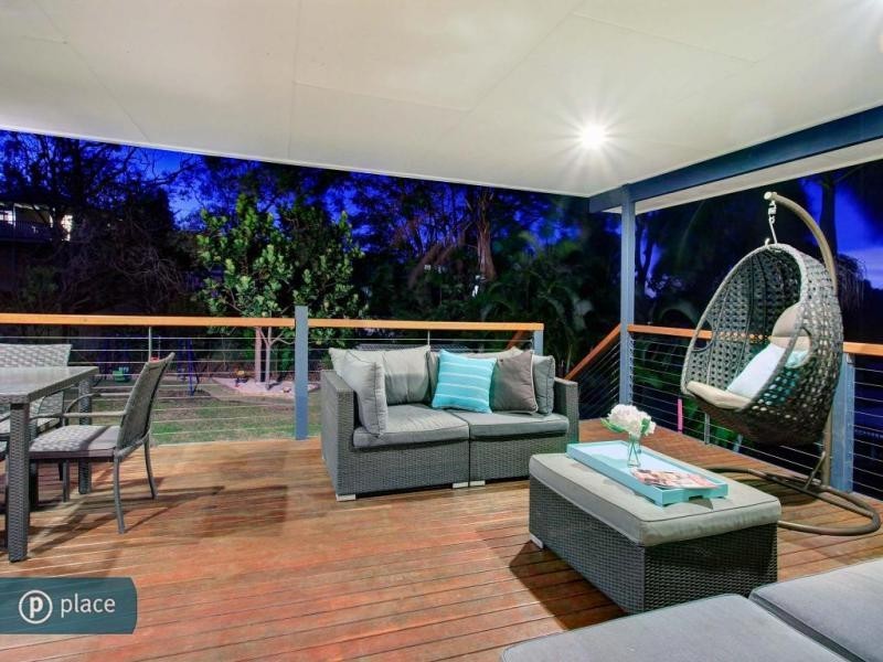 205 Englefield Road, Oxley QLD 4075